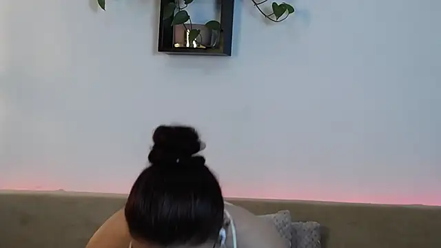 ScarletNoiree online show from November 5, 2025, 11:54 am