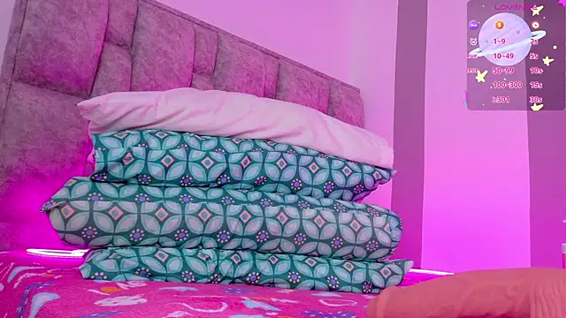 Alhara Luna online show from April 22, 2026, 3:09 am