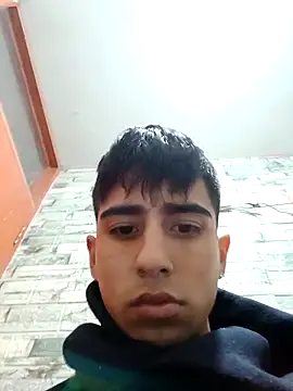 Snapshot of giudich1 chatting on September 10, 2025, 11:38 pm giudich1 online show from September 10, 2025, 11:38 pm