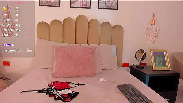 raven black  online show from October 23, 2025, 1:32 pm