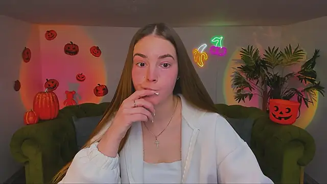 Snapshot of rad_rebel_ chatting on October 29, 2025, 1:13 pm rad rebel online show from October 29, 2025, 1:13 pm