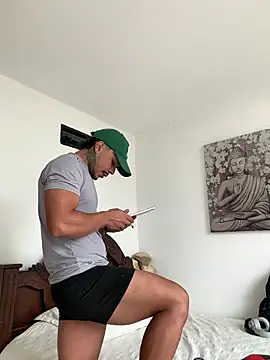 DeimonOficial online show from November 6, 2025, 9:05 pm