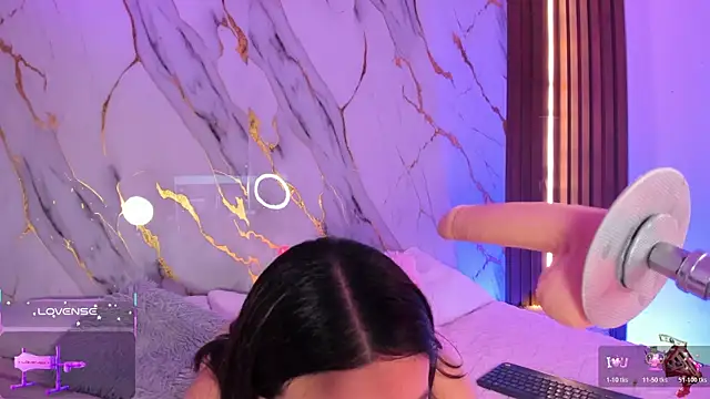 alicecute77 online show from October 21, 2025, 2:45 am