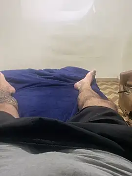 Snapshot of Silvaap9322 chatting on February 4, 2026, 5:13 am Silvaap9322 online show from February 4, 2026, 5:13 am