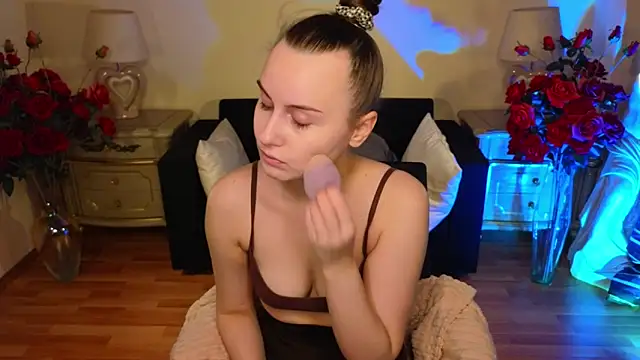 Snapshot of Kelly_Cartier chatting on December 4, 2025, 12:14 pm Kelly Cartier online show from December 4, 2025, 12:14 pm