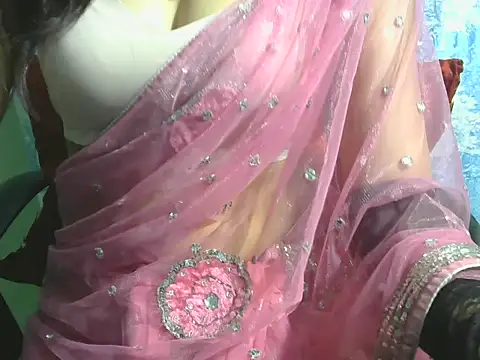 sheetal-sheetal95 online show from July 28, 2026, 6:20 pm