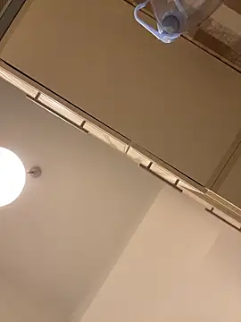 Lexi Storm online show from December 5, 2025, 5:27 am