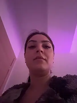 Lexi Storm online show from April 17, 2026, 4:59 am