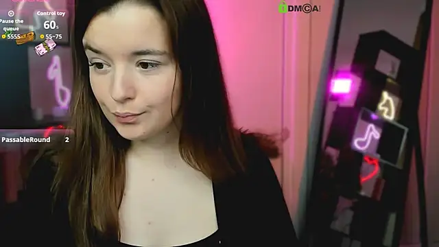 Snapshot of nika-still chatting on November 11, 2025, 2:28 pm nika-still online show from November 11, 2025, 2:28 pm