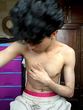 Axel-Mejia online show from December 20, 2025, 3:19 pm