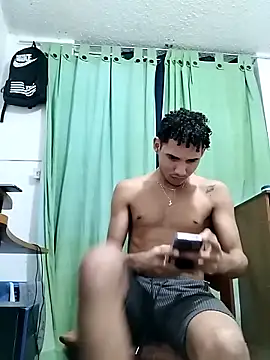 Snapshot of Manuel_Mateus1 chatting on September 29, 2025, 12:27 am Manuel Mateus1 online show from September 29, 2025, 12:27 am