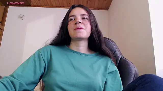 Skylar Serenity online show from November 20, 2025, 5:45 pm