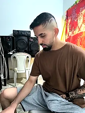 giannis090 online show from October 25, 2025, 9:53 pm