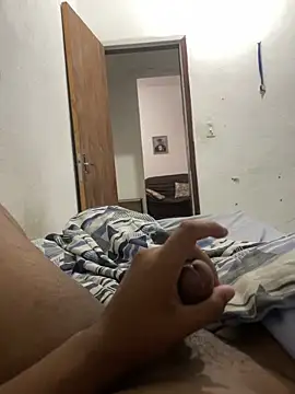 Kaua11225 online show from September 14, 2025, 4:22 am