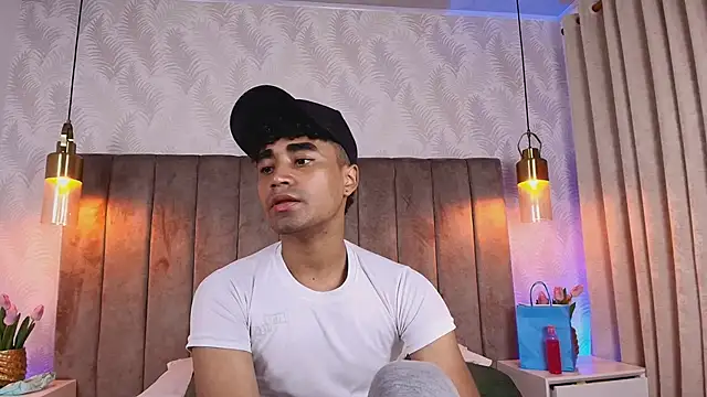 Snapshot of Jacob_606 chatting on September 12, 2025, 8:20 pm Jacob 606 online show from September 12, 2025, 8:20 pm