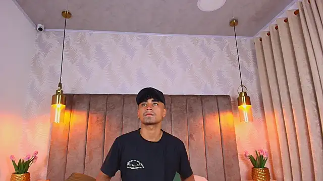 Snapshot of Jacob_606 chatting on October 4, 2025, 8:29 pm Jacob 606 online show from October 4, 2025, 8:29 pm