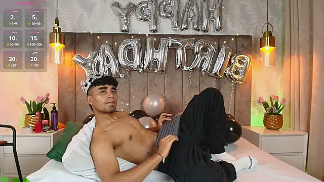 Snapshot of Jacob_606 chatting on October 8, 2025, 8:06 pm Jacob 606 online show from October 8, 2025, 8:06 pm