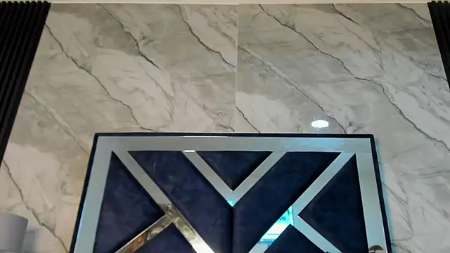 VanessaHard as online show from January 6, 2026, 8:01 pm