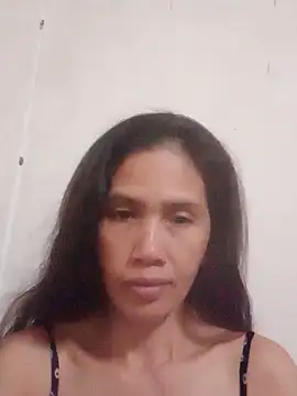 Snapshot of Sweet-n-HotCandy chatting on May 17, 2026, 5:49 am Sweet-n-HotCandy online show from May 17, 2026, 5:49 am