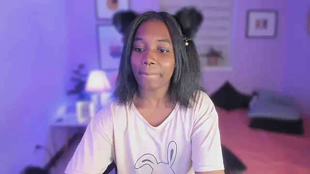 Snapshot of Annia_DH chatting on September 24, 2025, 4:16 am Annia DH online show from September 24, 2025, 4:16 am