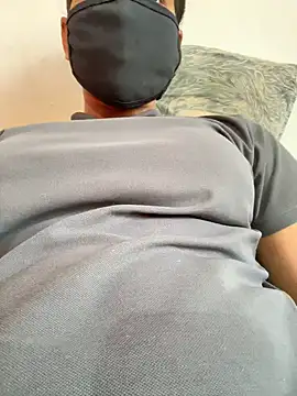 shrasti sexy online show from May 21, 2026, 7:04 am