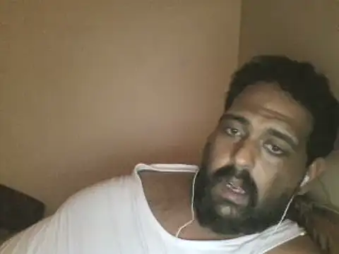 elpoop7305 online show from October 27, 2025, 2:10 pm