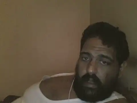 elpoop7305 online show from November 3, 2025, 10:27 am