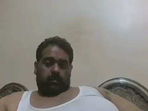 elpoop7305 online show from November 10, 2025, 11:09 am