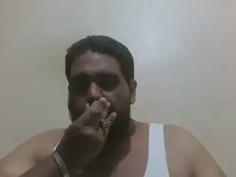 elpoop7305 online show from February 13, 2026, 10:06 pm