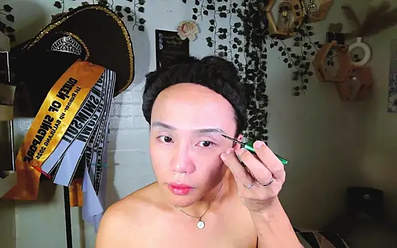 YourNikkieXxx online show from September 9, 2025, 4:34 am