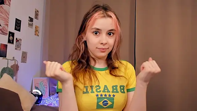 Snapshot of VedaSchulz chatting on March 4, 2026, 7:20 pm VedaSchulz online show from March 4, 2026, 7:20 pm