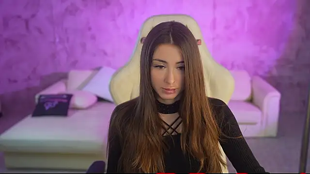 Luna secretgirl online show from February 10, 2026, 8:29 am