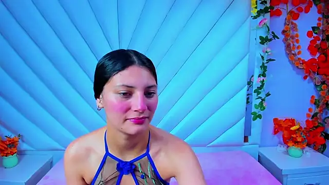  Luna Bennett online show from October 28, 2025, 11:47 am