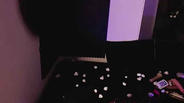 Snapshot of chubby_sexy_ chatting on February 3, 2026, 3:37 am chubby sexy online show from February 3, 2026, 3:37 am