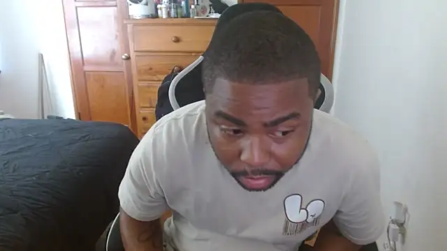 Breadwinnah online show from November 26, 2025, 8:21 pm