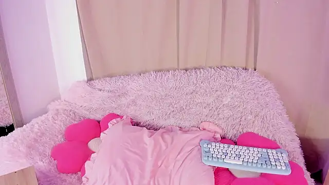 ameliiaa smith online show from February 9, 2026, 9:19 pm