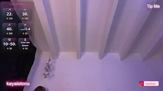 Snapshot of Kayalstone_12 chatting on March 11, 2026, 8:09 am Kayalstone 12 online show from March 11, 2026, 8:09 am