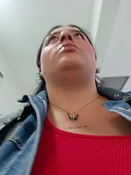 Snapshot of megan_fox5 chatting on November 4, 2025, 4:50 pm megan fox5 online show from November 4, 2025, 4:50 pm