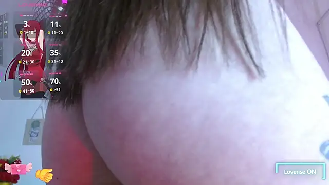 Snapshot of Annie_switt chatting on October 14, 2025, 10:10 pm Annie switt online show from October 14, 2025, 10:10 pm