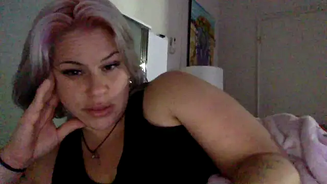 toomuchofafreak online show from December 23, 2025, 11:08 am