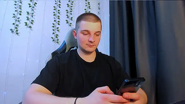 Your Claddagh online show from March 9, 2026, 7:51 pm