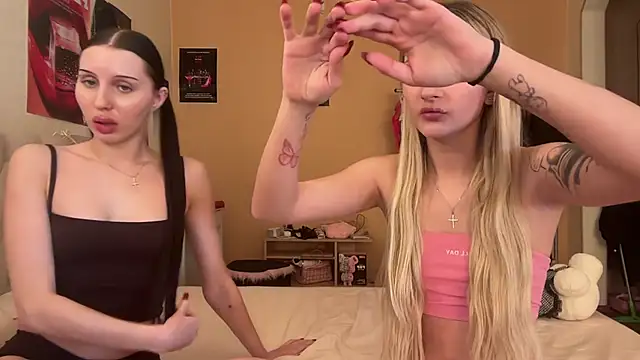 lustytwins online show from September 16, 2025, 12:06 pm