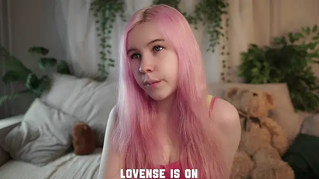 ElizSpieth online show from December 1, 2025, 1:21 am