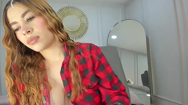 CharlotteBrownn  online show from September 27, 2025, 2:16 am