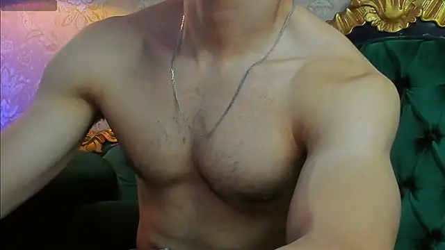 AlessandroKiing online show from July 23, 2026, 1:58 am