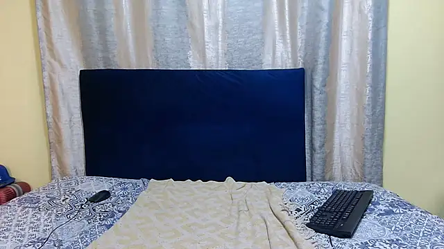 KinkyTrans23 online show from October 6, 2025, 8:06 pm