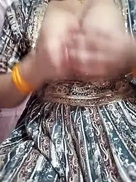 rani8008 online show from November 10, 2025, 4:50 pm