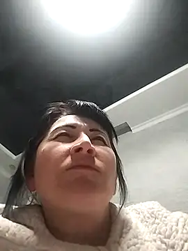 Snapshot of Funny_Karina chatting on October 12, 2025, 6:18 pm Funny Karina online show from October 12, 2025, 6:18 pm