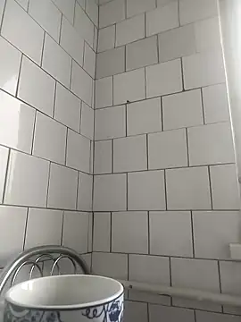 Snapshot of Funny_Karina chatting on January 8, 2026, 9:44 am Funny Karina online show from January 8, 2026, 9:44 am