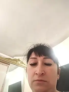 Snapshot of Funny_Karina chatting on January 14, 2026, 9:26 am Funny Karina online show from January 14, 2026, 9:26 am